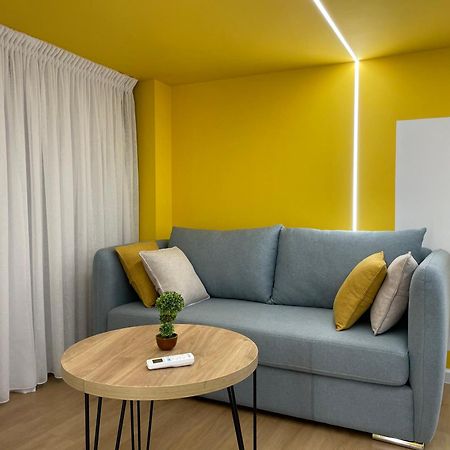 Tesa Studio Тирана Экстерьер фото
